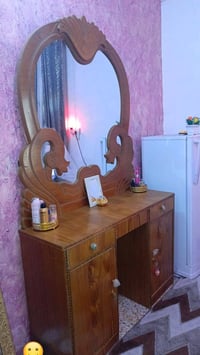 اخشاب • غرف نوم • اثاث خشبي