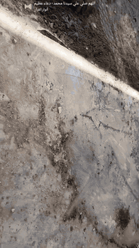 تجهيز كافة مواد البناء وتبديل تربة الحدائق بالزميج بوجود كادر متخصص للتواصل ***********
