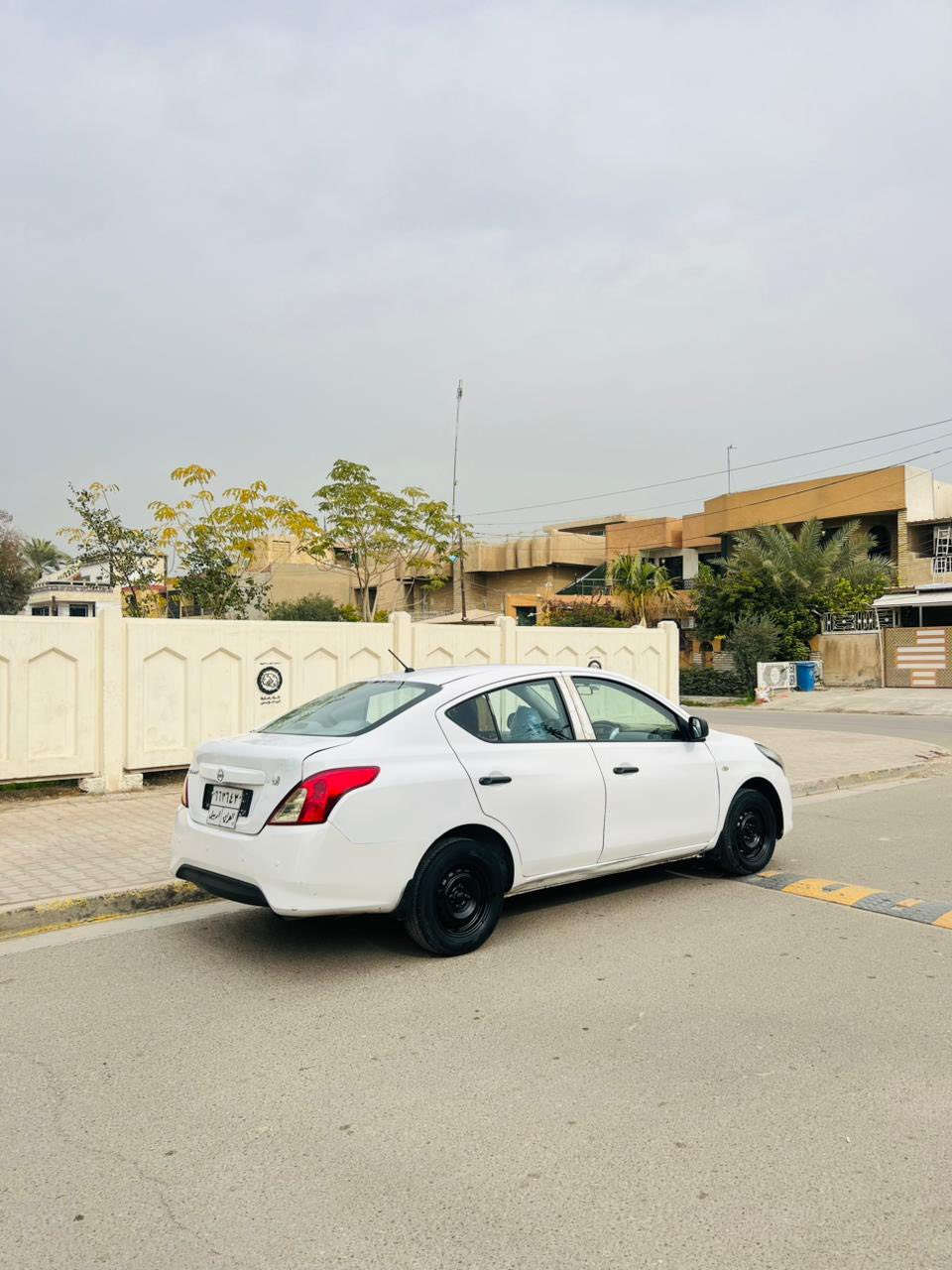 سني 2019 
سونارها موضح 
السعر 80$ 
مكان السياره بغداد حي الجامعه
☎️ ***********
