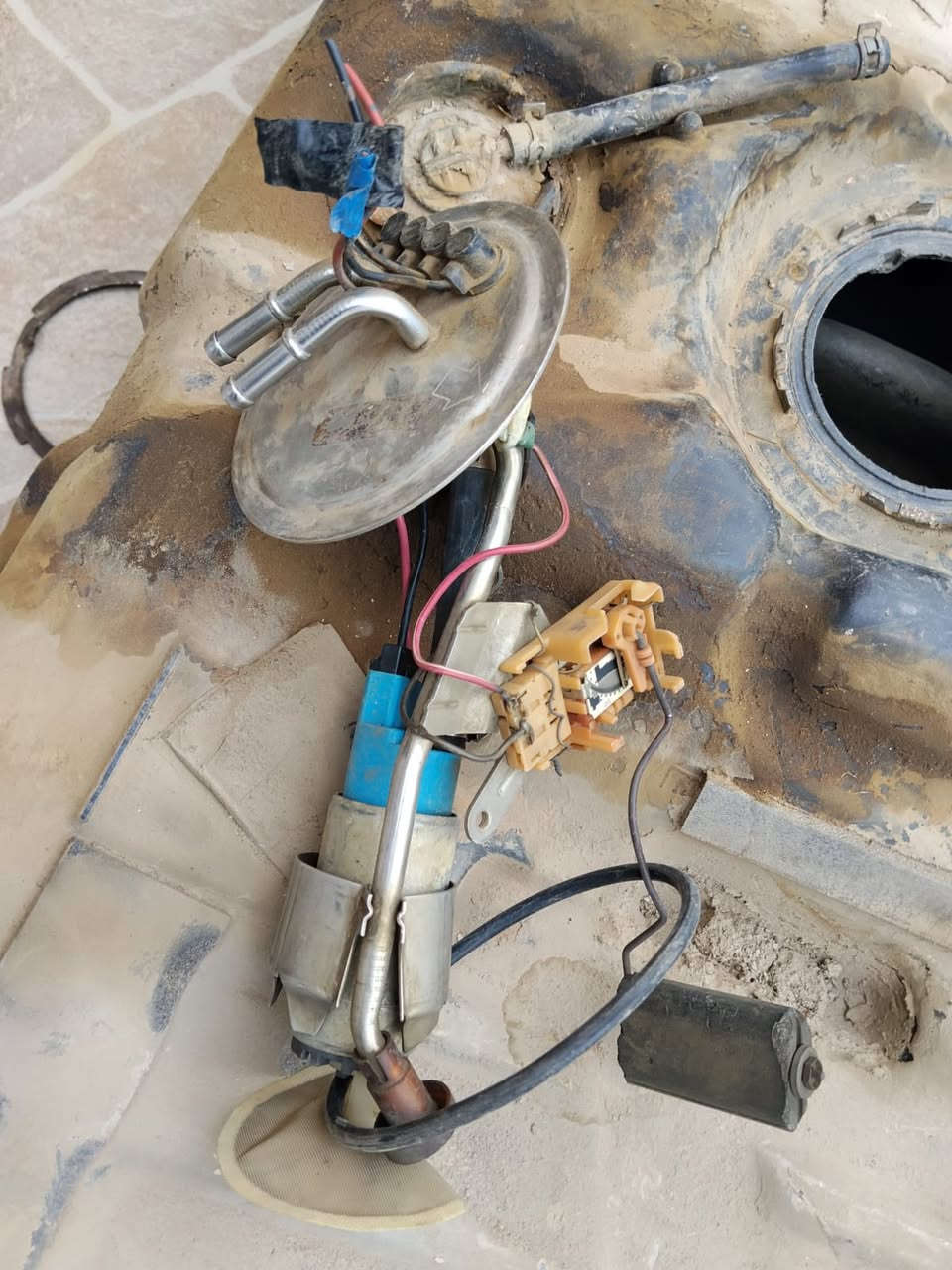 تانكي مازده فاصوليه بلاستك بي فطر صغير
ويا  فيتبم وقاعده وطوافه
سعر٥٠
***********
