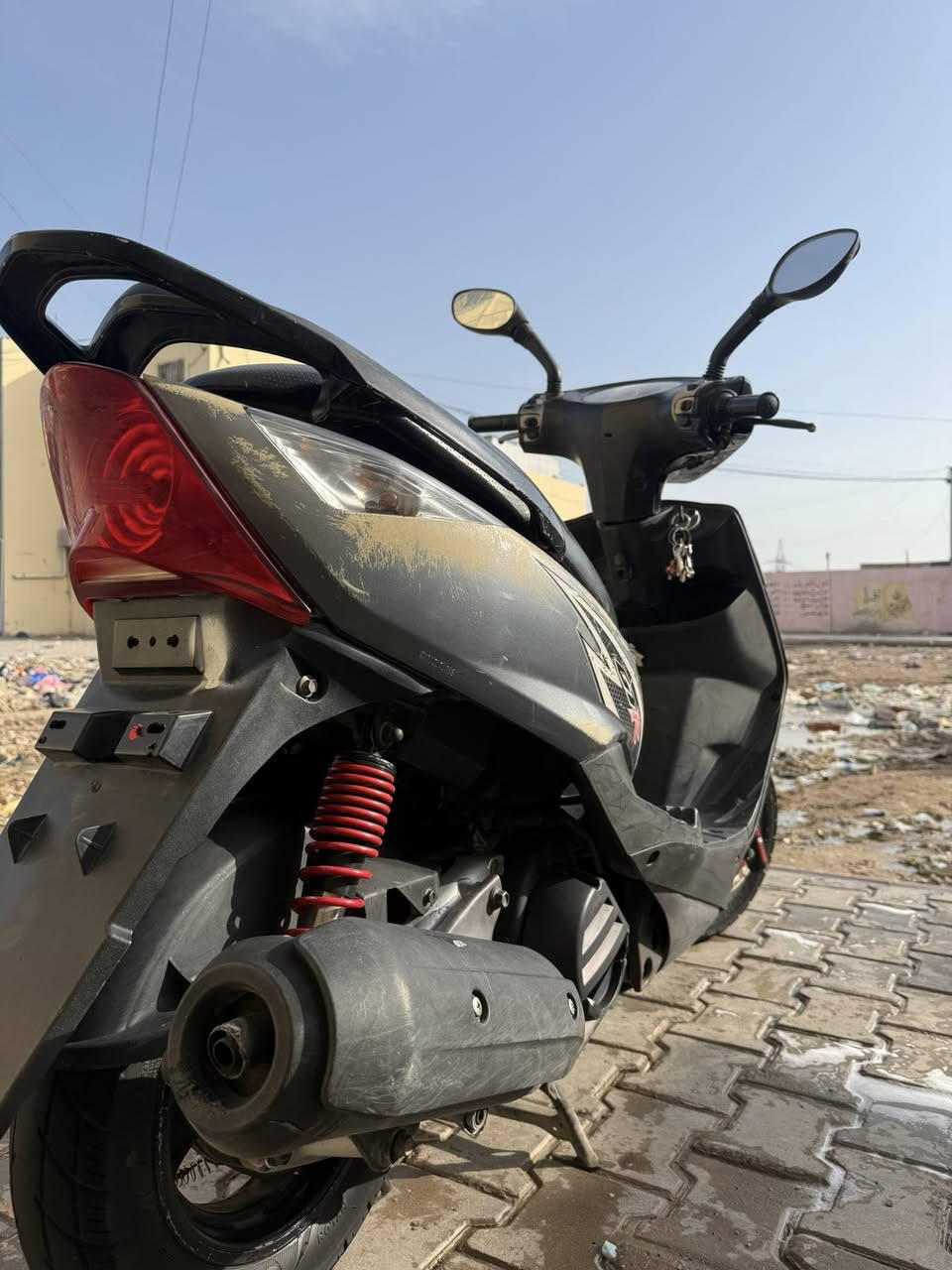 ماكس ثعلب 140 كابريتر دراجه قبل 3 اشهر  اخذتها من الرمبه دراجه شكد مأكول نضيفه اتعب كل نقص مابيها تجي وتشوفها بعينك جيب فيتر وتعال افحص سعر 750 مكاني بغداد الطالبيه ***********
