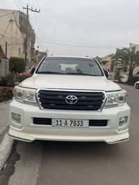 للبيع لاندكروز GXR فول V6سته سلندر موديل 2012 بغداد رقم  جديد هزه جديد...