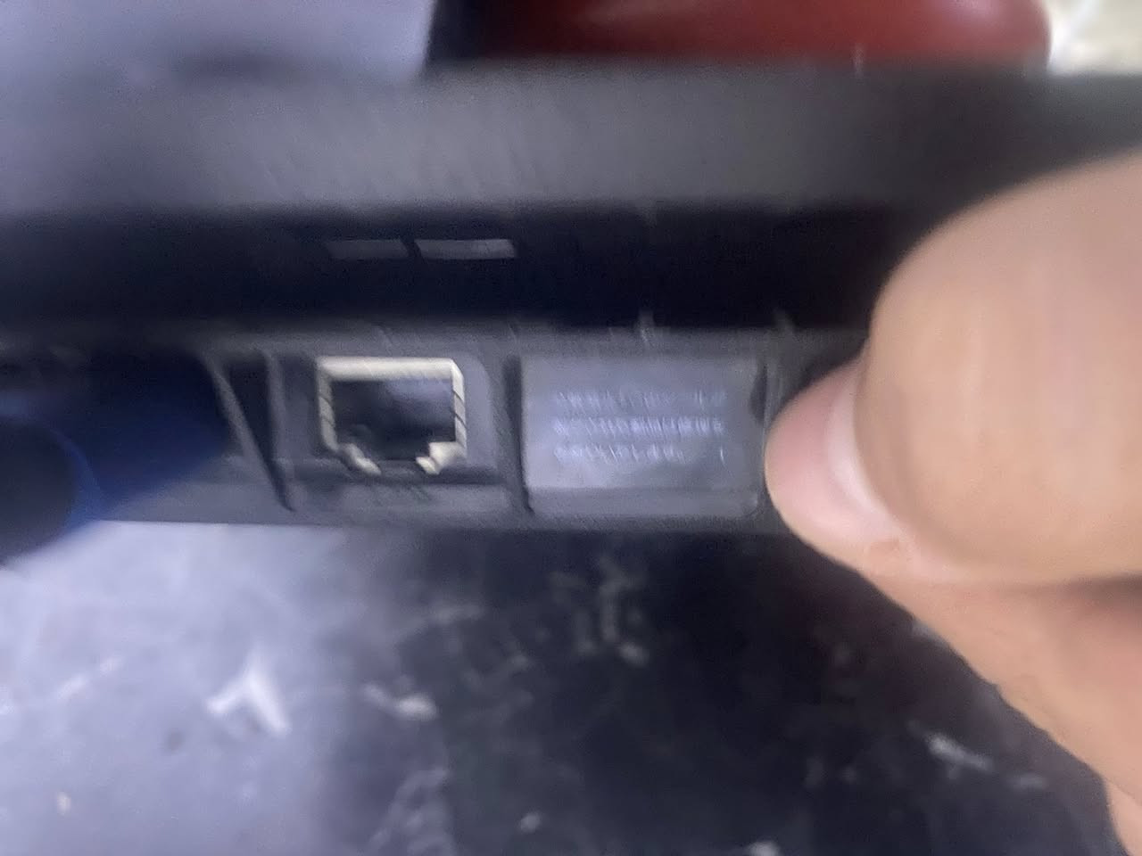 بلي 4 سلم مهكر
مامفتوح لوك ستيكر 
تهكير نضام 12:52
الذاكره 1 تيرا ( الف كيكا ) 
نضافه 100/100
جوستكات ثنين
والعاب متروس
سعر 275 قفل بلمحلات هيج مواصفات ب 350


**إذا كنت صاحب هذا الإعلان وتريد حذفه لأي سبب، رجاءا أرسل رسالة إلى الدعم الفني**