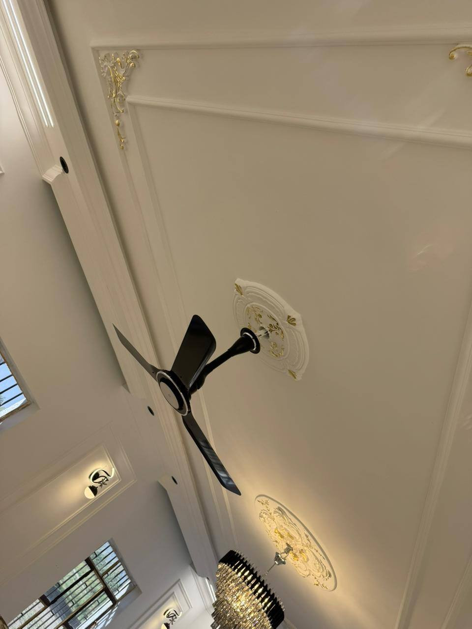 رمضان كريم على الجميع 
#العالمي_كلاسيك 
كل ما يخص الديكورات الداخلية والخارجية 
سواء كانت مودرن او كلاسيك 
أسعارنا حلو                            دقة في العمل 
عملنا مميز              جودة فخمة 
كوادرنا ممتازة 
                     اختر صح 
                                       تجد الراحة في جمالية البيت 

فقط اتصل بنا على الرقم التالي 
***********
