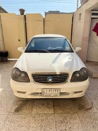 موديل ٢٠١٣ • داخل اسود • كشنات جلد