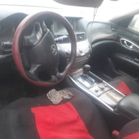 نفنتي 2013ياباني اصلي معه محرك وكير جدد شركه مكفوله السعر ٥٥ورقه تحويل...