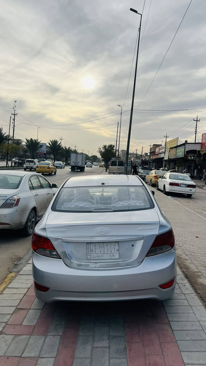 اكسنت للبيع نجف موديل ١٣ سياره جاهزه بيها باب شويه من الجاملخ الأمامي وبيها ملاحظات شوفت عينك رقم نجف السعر ٨٧ وبيها مجال للاستفسار الاتصال على الرقم ***********
