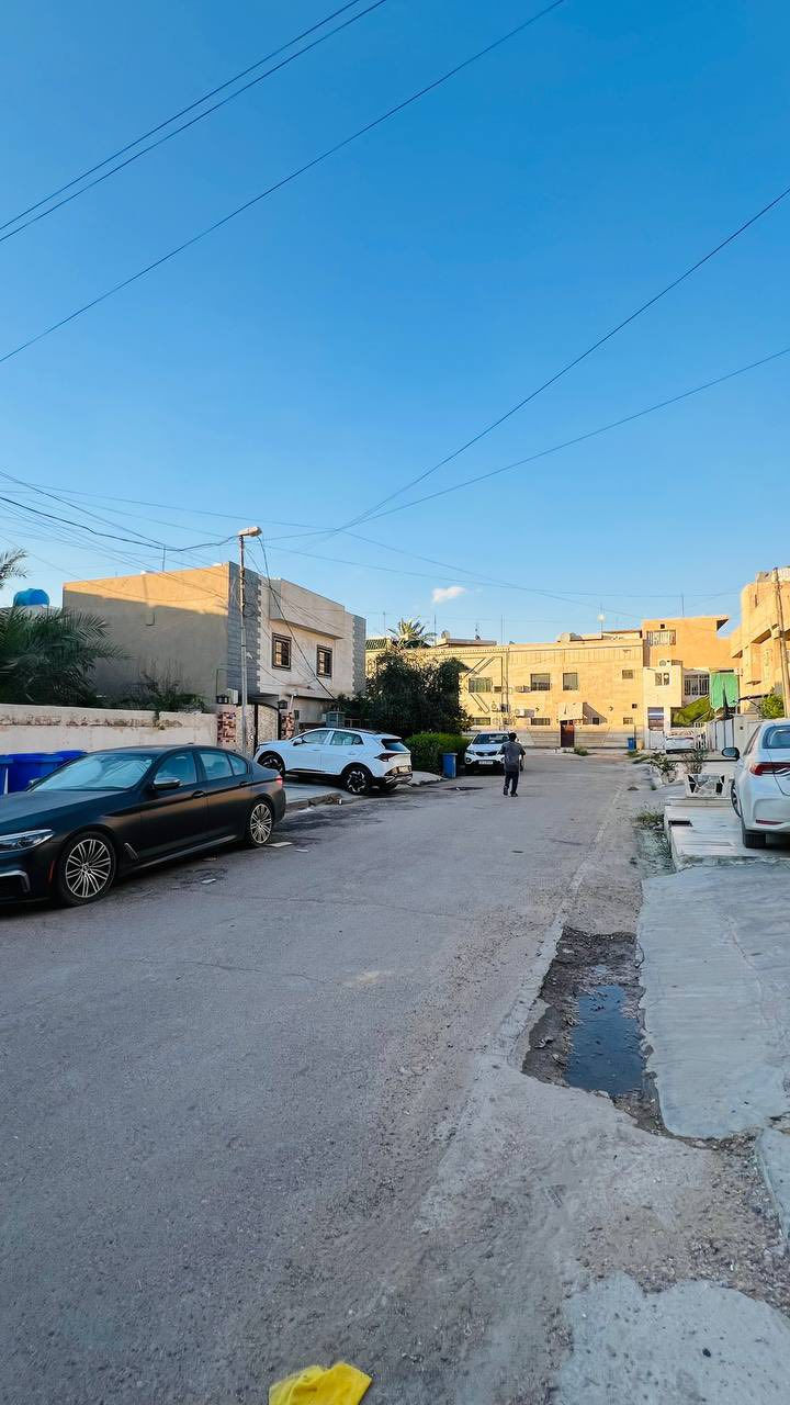 #مكتب_الودق_للعقار
قطعة ارض للبيع شارع فلسطين محلة 510 مساحة 247.5 متر 
واجهة 7.5 متر 
نزال 33 متر 
موقع مميز /قريب من الشارع العام /كهرباء خصخصة 
#للأستفسار_يرجى_الاتصال_او_المراسلة 

☎️مهندس مصطفى واتساب ***********

او زيارة موقع المكتب 

♦️شارع فلسطين /حي المستنصرية قرب كلية الرافدين / عمارة فرمان

♦️لارسال عروضكم السكنية والتجارية يرجى ارسالها على هذا الرقم 
♦️📱واتساب 0️⃣7️⃣7️⃣1️⃣6️⃣6️⃣4️⃣3️⃣7️⃣0️⃣2️⃣

