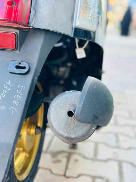 السلام عليكم 
بوليسي للبيع مديل 2009 مكفوله كفاله عامه من كلشي
شراي خاص هاتف ***********
