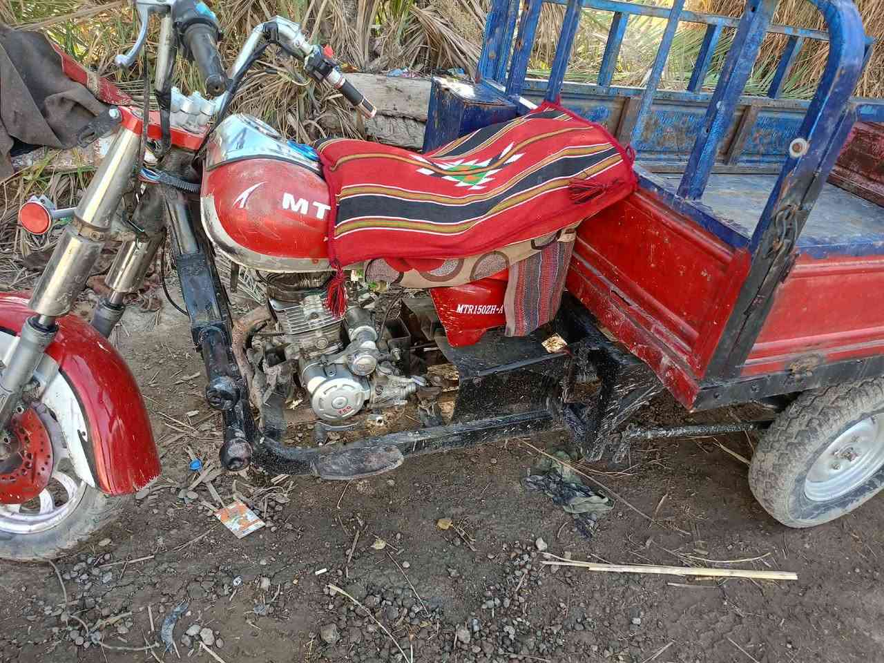 البيع امتيار موديل 2008 رقم وسنويه مكفوله كفاله عامه بدي نضيف كهربائية شغاله نكره  محرك 23 اكسن نضيف تخم تاير دبلات جدد   مكاني بابل كفل الاستفسار ***********       سعر 950 وبيها مجال
