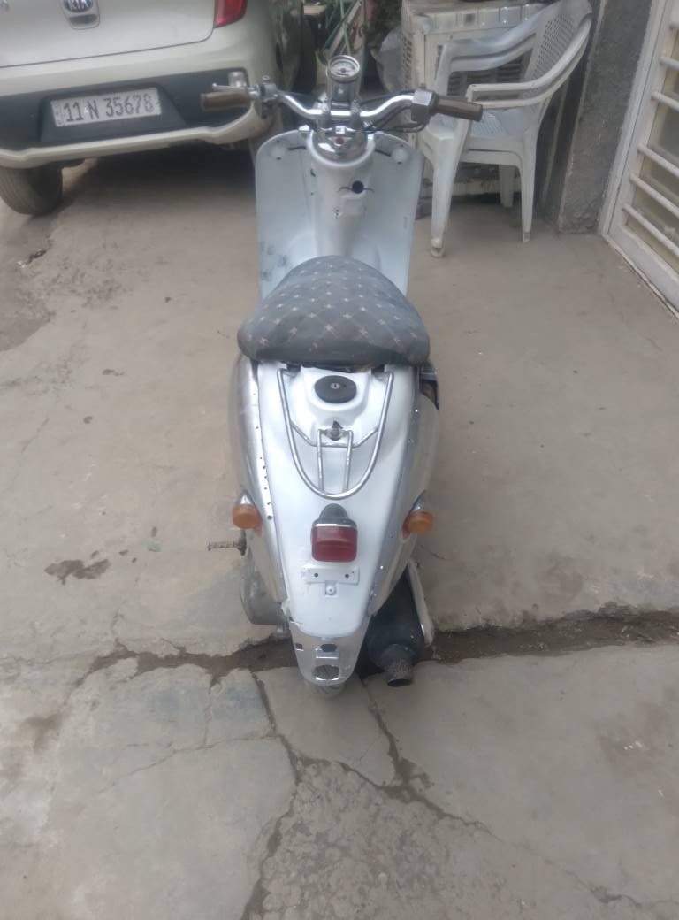 كلاسك  محرك نظيف اكسل نظيف نص هندر كفرات نظاف بلاديه كهربائيات كامله نقص جوزة سويج مشغلها جطل السعر ١٨٠ العنوان اعظمية السبع ابكار قرب افران جوهرة لبنان  *********** بي وتساب
