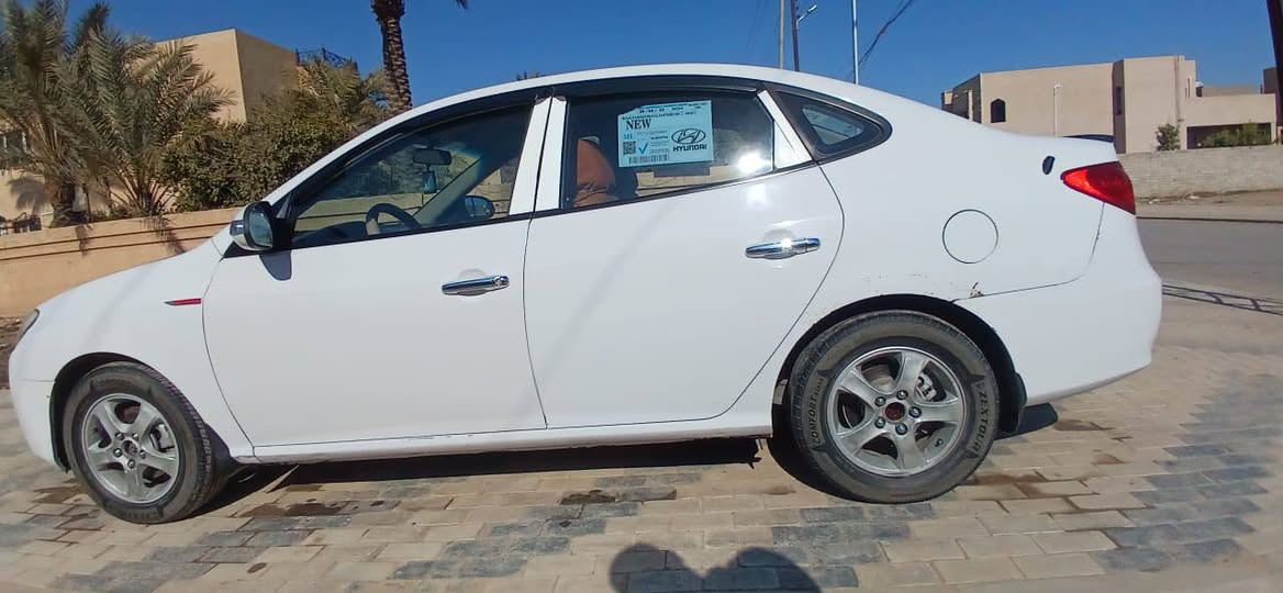 السلام عليكم للبيع اللنترا 2011 رقم صلاح الدين سنويه باسمي بيها قطعه صبغ وقطعتين بارد السعر 110وبيها مجال العنوان صلاح الدين قضاء الدور وهذا رقمي ***********
