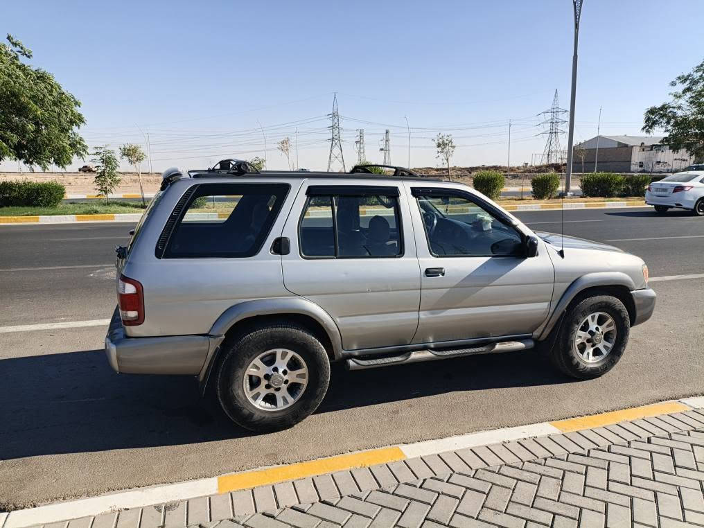 نيسان باثفندر ۲۰۰۱ فورويل 4×4 محرك ۳٥۰۰ بلادي موصفات السياره تبريد سقف سلايت قفل مركزي كشن كهربائي وهيتر تحكم ستيرن تثبيت سرعة صبغ بنيد للجمالية بدون حادث صندوك تعديل مع صبغ بدون داخل مكانين اخر تشوفها بصوره سعر ۷٥ ورقة مع مجال بسيط الشراي یتصل علی هذا الرقم *********** كركوك, العراق
