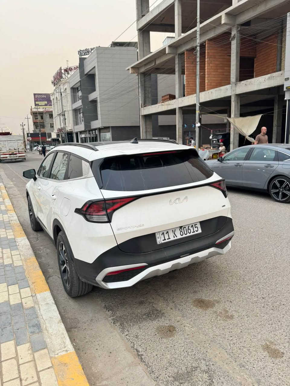 للبيع سبورتج ٢٠٢٣
هايبرد فول مواصفات بيها ٣ قطع بنيد وجاملغ ونص الباب السايق
السعر ١٨٥٠٠$ اللون ابيض رقم بغداد 
***********
