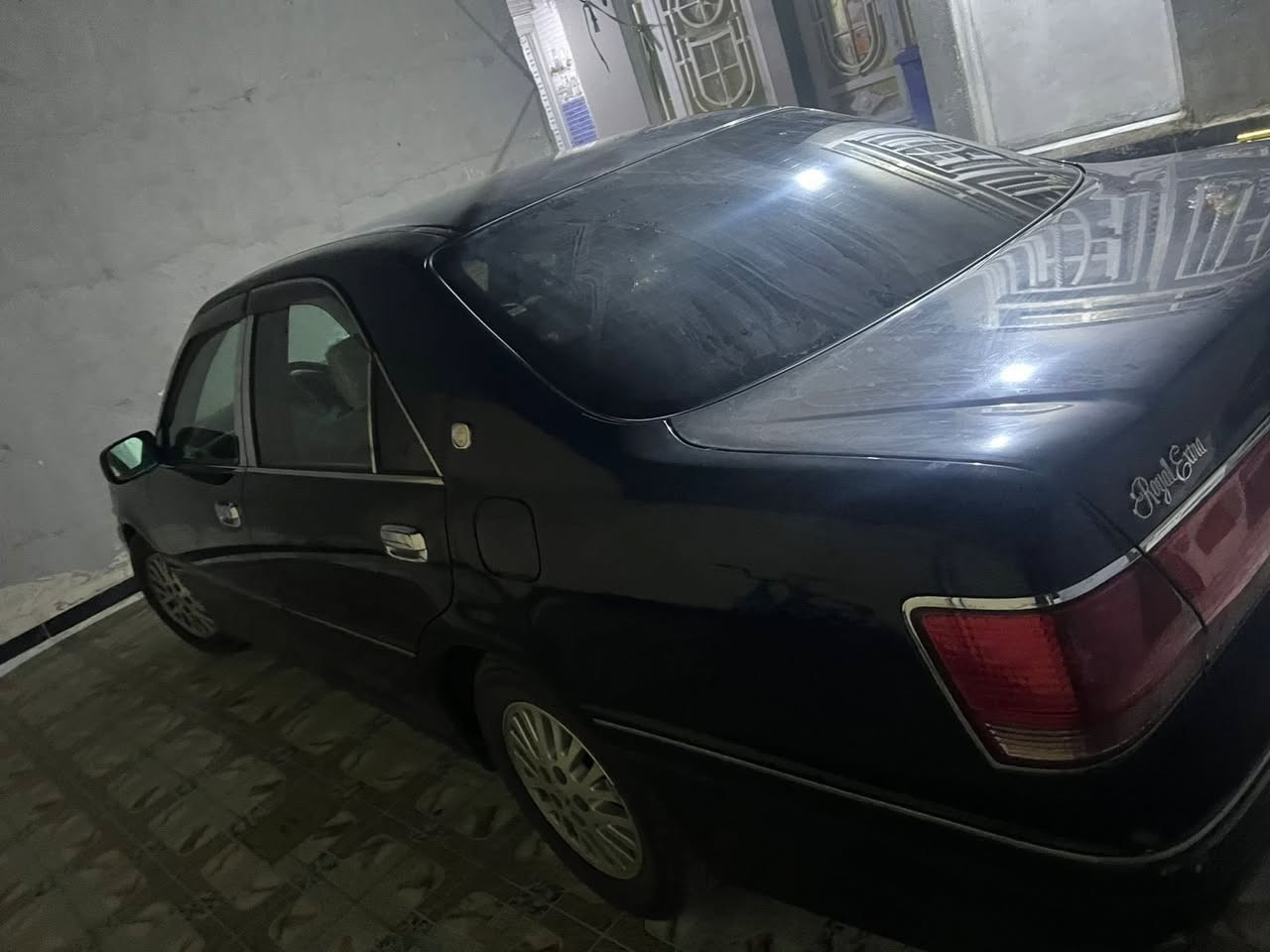 مديل 2001 ملكه بسمي رقم نكليزي
أربع دكم فول مواصفات كرستال شاصي 175 تخم تاير وكير ومحرك وحداديه مكفوله من كصه نقل جثه وضربه وسياره بسمه سعر 130 وبيهه مجال
رقم هاتف ***********
