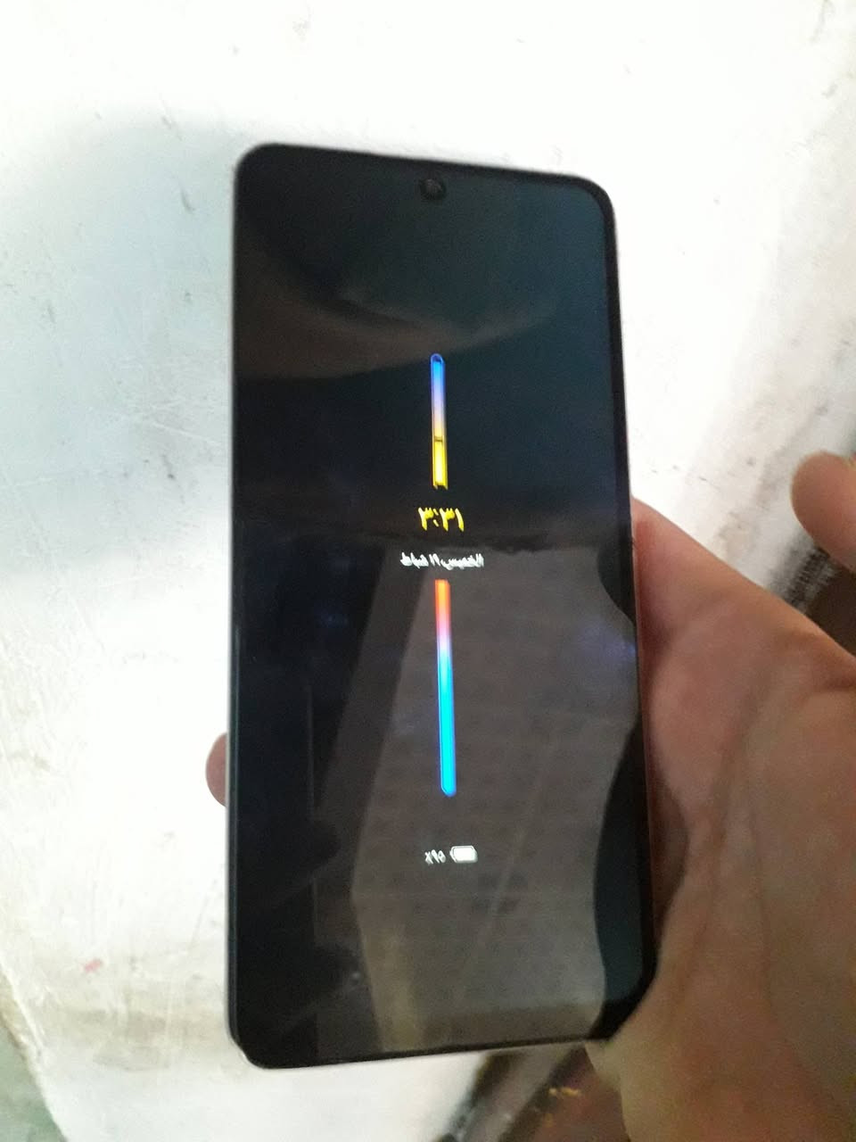 سلام عليكم رمضان كريم عندي هذه جهاز للبيع ريدمي ،12 فايف جي  ذاكرته 512 رام 24جهاز مبدأ شاشه اصليه ام ضمان جهاز كله شغال فقط بصمه واكفه  بيها مشكله سعر 200 مكاني بغداد مدينه الصدر ***********
