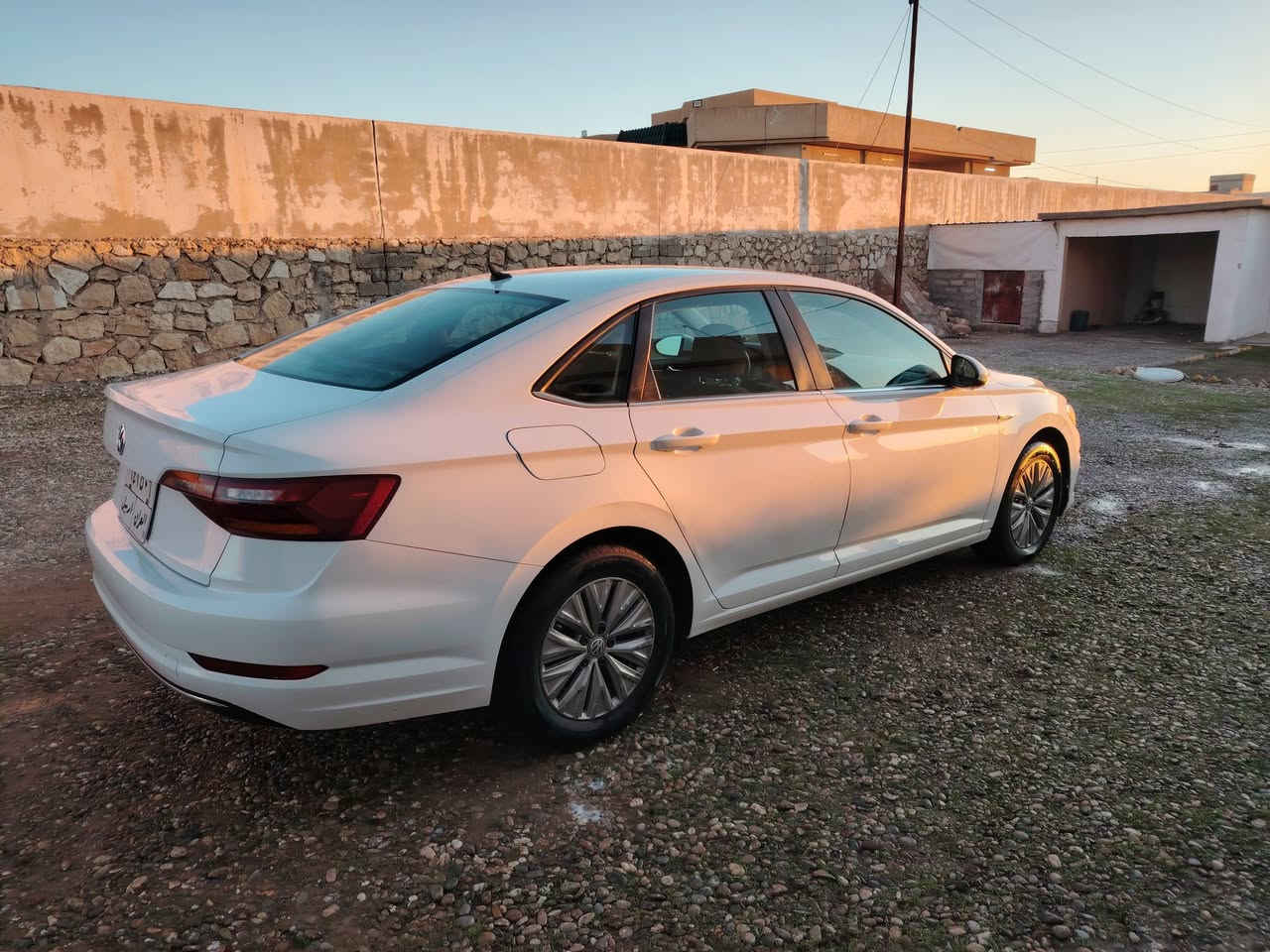 جيتا ٢٠١٩ وارد أمريكي محرك ١٤ توربو بيها قطعه وحده وتعديل ربع من بابين بدون دواخل وبدون ايرباك كلها سليمه راديتر شركة عليها غرامات ٥٥٠ الف تنزل من السعر 
١٣٨ ورقة
للاستفسار خاص او ***********
