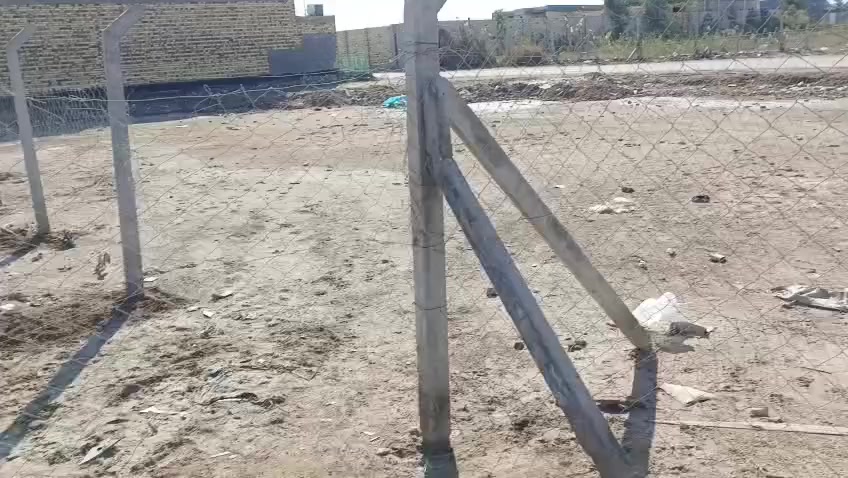 سلام عليكم 
عرصه ٢٠٠م عرصه مدفونه
ع طريق النجف يم صيطره القديمه مال نجف
منطقه ام عباسيات
رقم***********
