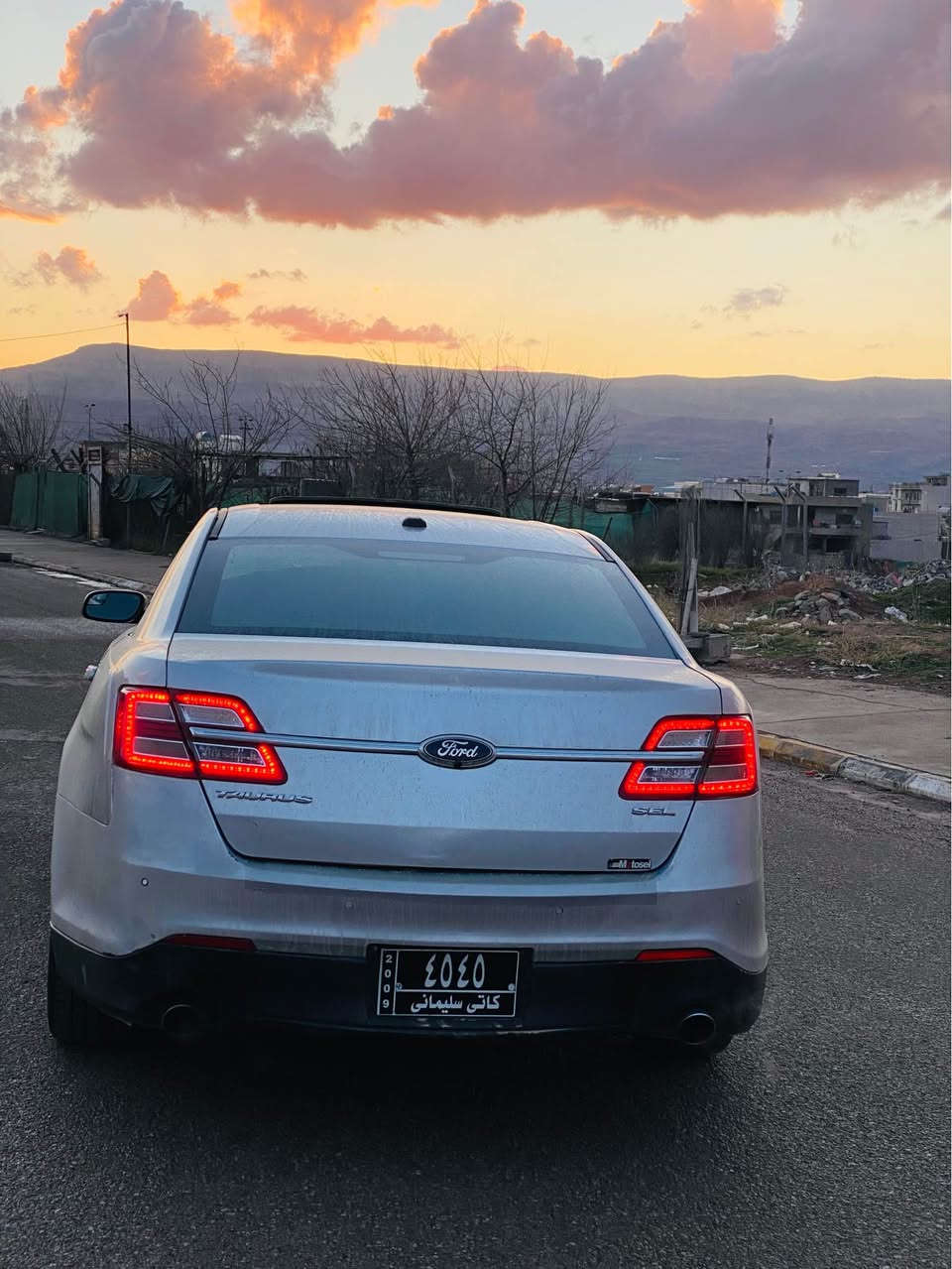 فۆرد تۆرەس٢٠١٥ مواسەفات sel ساخ ساخ کلین تایتڵ بێ بۆیاخ گێڕو مەکینەو تەقەو ڕەقە بەشەرت تەبرید سارو گەرم مەزبوتە سەیارەکە یەک دینار مەسرەفی نیە زۆر زۆر جوانە🖤📦
ژم/*********** 
***********
نرخ/٧٥ معامەلەیکی برایانە السليمانية, العراق
