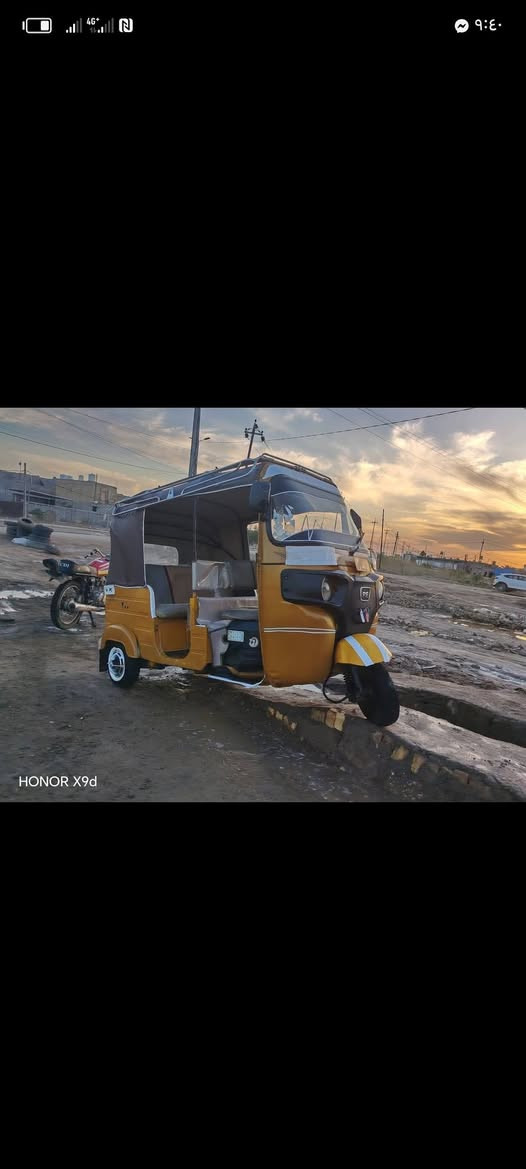للبيع مديل ٢٠ شهر ١٢ يعني طالعه بل ٢١ رقم وسنويه مكاني القاسم تكتك حلوه كفاله بس لغد معمره سعره بلاش ***********
