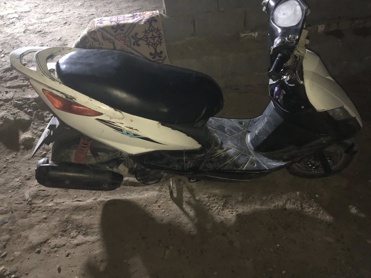 السلام عليكم ماكس ثعلب كهربائييات كاملة دراجة تخبل مستعجل على بيعتهة سعرهة 200قفل هاذ رقمي بي واتساب ***********
