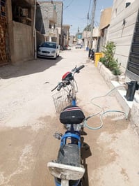 للبيع ب 50 الف بطاريات هابطات تأير خلفي جديد گفر بطاريات هم جديد 07834...