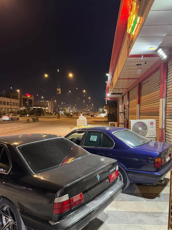 السلام عليكم بي ام 525 مسكر كير عادي
رقم بغداد مشروع وطني تحويل ثاني يوم سنوية لل28 السيارة مكينة كير جاهزة شغل واطلع وين مايعجبك
نقوصات السيارة 
بنيد يحتاج صبغ
تايرات الخلفيات تعبانات
حدادية نص عمر
ترتيبات بسيطة ماتكلفك والسيارة اعيد واكرر جاهزة ماتتعبك شغل اطلع وين مايعجبك بنقوصاتها 
مكاني ناصرية مركز عارضها ب36 وبيها مجال بسيط رحم الله والديك اذا مو شراي لا تدخل وتدوخني وعمله مااعامل بالتلفون تجي وتگلب وتقتنع بذاك الوقت نسولف بالسعر ومايكون خاطرك إلا طيب *********** خابر وتدلل.
