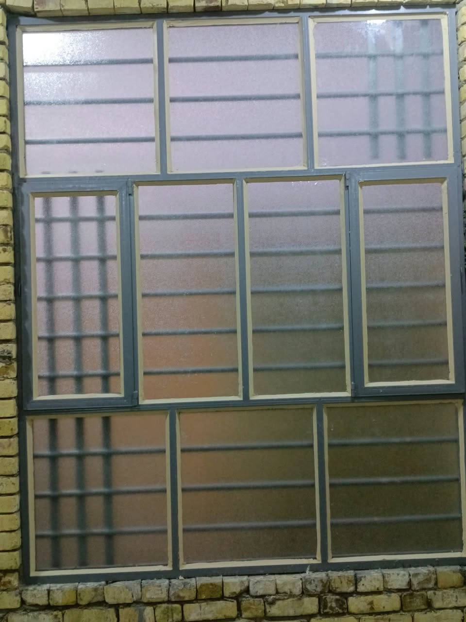 زجاج يناير 
عمل كافه انواع الزجاج وبافضل جوده 
زجاج شبابيك و ابواب 
جام خان محلات 
فاتيرنات 
ديكورات مرايا وبانسب الاسعار 
للاستفسار ***********
