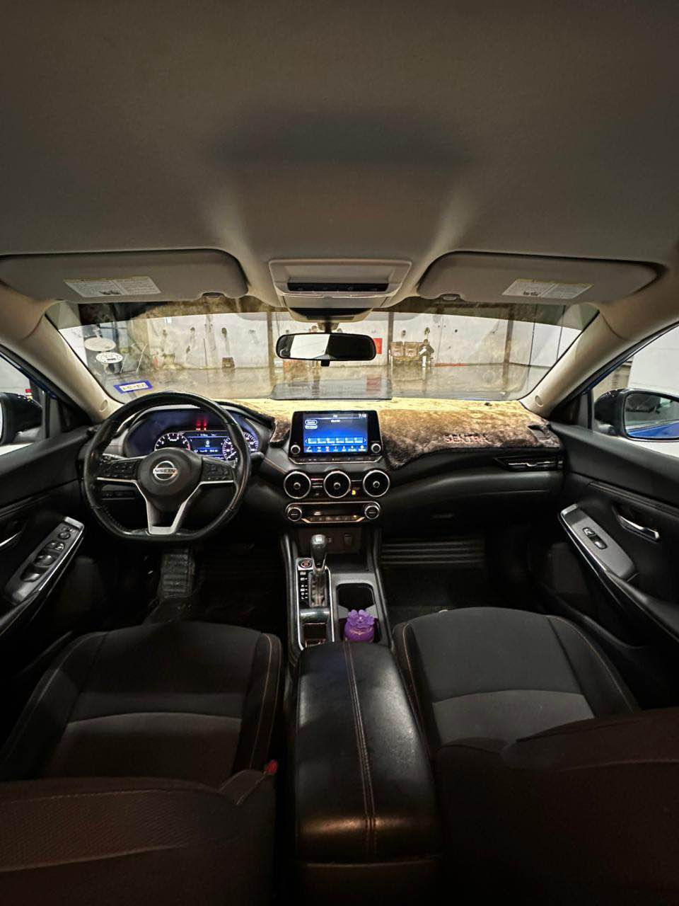 نيسان سينترا 2022 SR
عداد المسافة : 40 الف ميل 
حجم المحرك : 2000 (4 سلندر)
((((مرقم أربيل وجاهز)))
حادثه دوسة وشوية من جاملغ خلفي
بابين مبدل بلادي نفس اللون
⭕️بجم كبس
⭕️خلف كبس
⭕️ايرباك البردة صفحة السكن فقط ومرجع سستم
مواصفات 👇🏻
 بصمة ابواب 
بصمة تشغيل 
تشغيل عن بعد 
سستم سماعات  
شاشة دشبول ديجيتال
كاميرا °360
‏‎كاميرا امامي
كاميرا جانبي
كاميرا خلفي
اوتو هولد 
اوتو ستارات 
اوتو ستوب 
رادار امامي
رادار جانبي  (نقاط عمياء)
رادار خلفي (التحذير من الاصطدام)
حساسات خلفي 
نظام (𝐄𝐂𝐎)
نظام (𝐍𝐎𝐑𝐌𝐀𝐋)
نظام (𝐒𝐏𝐎𝐑𝐓)
كشنات مخمل
تحكمات استيرن
تبريد لمس 
لايتات ليـــLEDـــد عدسة زينون بيلادي
بكلايتات ايـــLEDـــد بيلادي
السعر 143$و بها مجال قليل
مكان السيارة اربيل
تحويل غرامات بشرط (السيارة بأسمي)
السيارة نظيفة واستخدام شخصي ميحتاجلها دينار مصرف
رقم الشاصي 3N1AB8DV5NY236050

*********** واتس اب
*********** أربيل, العراق
