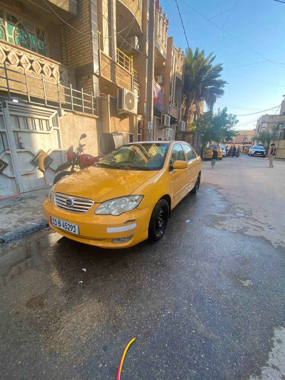 للبيع بي واي دي f3 كير مكينه لانسر كير عادي مصفر هيه وغرامات تبريد بي ليك سياره بسمي كبل تحويل مكان بغداد الحريه سعر 40 وبيها مجال ***********
