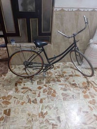 باسكل بطه • شغال • قابل للتفاوض