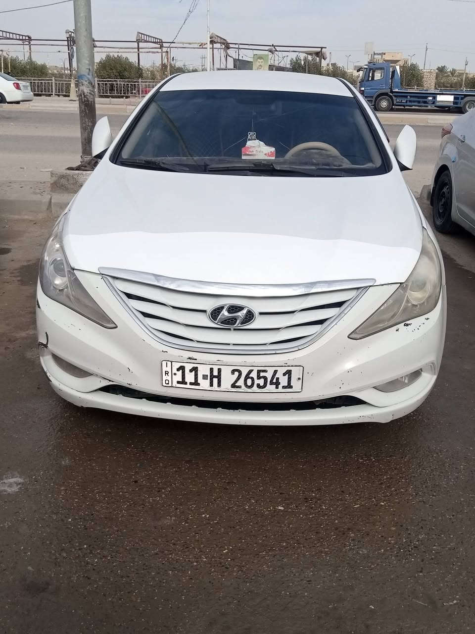 سلام عليكم سوناتا موديل 12
بدون تبديل أو بدون عابر بس رشات صبغ 
مكينه الفين وربعميه خليجي رقم موبايلي ***********
