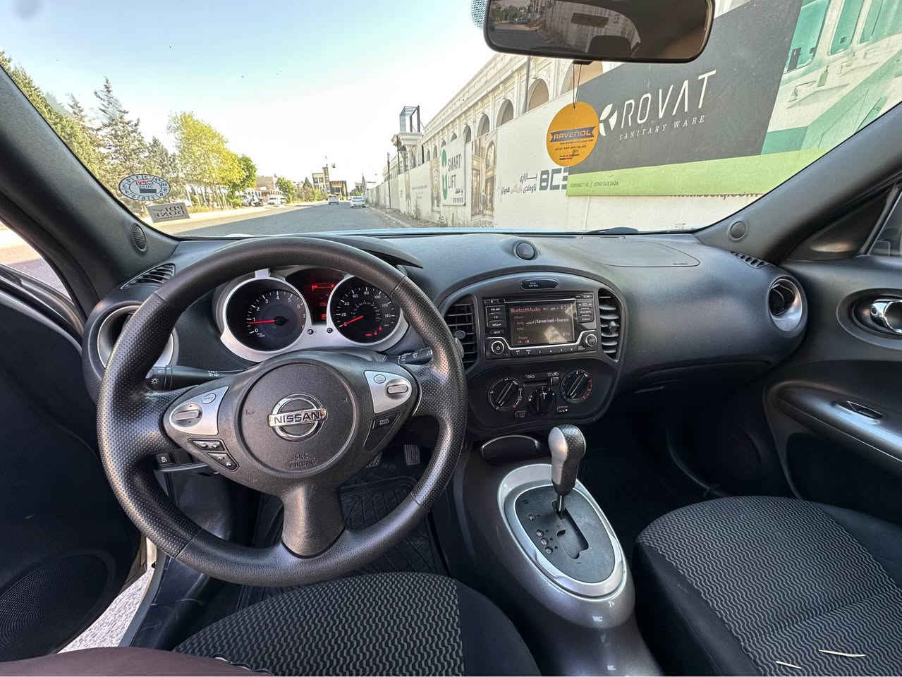 Nissan juke 2017
رقم اربیل 
مواسەفات : بەسمە ، ٤ جام کارەبا ، ٣ مۆدی لێخورین ، کامیرا ، حەساس ، ئاوێنە کارەبایی ، سوکان فۆلیۆم ، AWD ، تەبرید ❄️🥶 .، چەندەها مواسەفاتی تر .
سەیارەکە ١ پارچەی سبوغە بێ ناوگرتن ، ارباک هەموو بشەرت  ، ١ ساردی بچوکیش.
سەیارەکە گێڕ و مەکینە و تەبرید و بەناوکردن و هەموو شتی بەشەرت . ١٠٨ هەزار رۆیشتوە.          شوێن هەولێر
سعر : ١١٢ و کەمێک مەجال
***********.     واتساب أربيل, العراق
