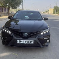 كامري 2019 XSE فول بانوراما ضررها بنيد مبدل اصلي نفس اللون بدون قطرة ص...