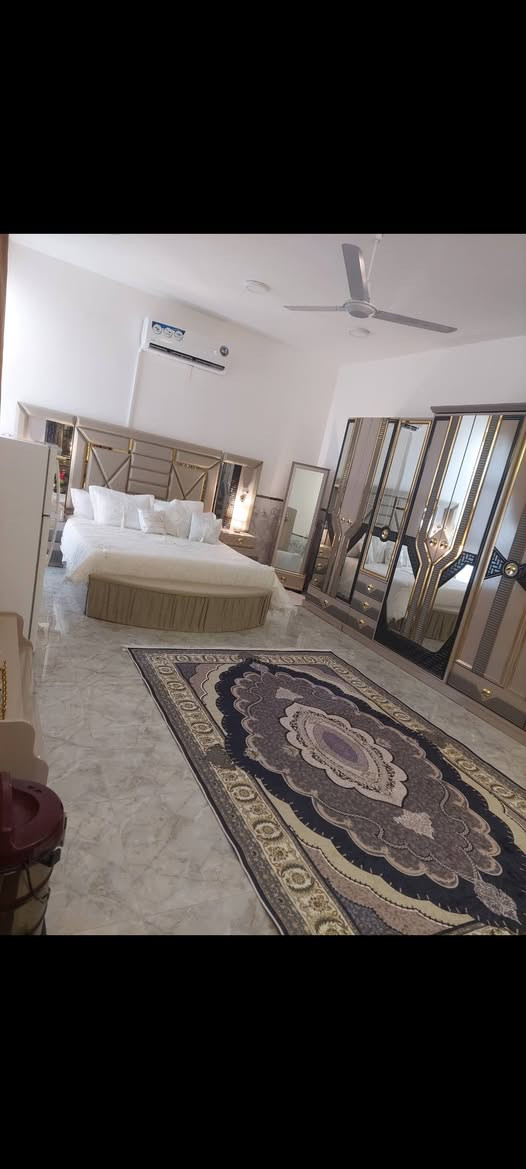 السلام عليكم بنات غرفه تركي للبيع كلش قويه وجديده مثل ما بلصوره متكونه من ١١ قطعه تفاصيل ثانيه وسعر ع الخاص


**إذا كنت صاحب هذا الإعلان وتريد حذفه لأي سبب، رجاءا أرسل رسالة إلى الدعم الفني**