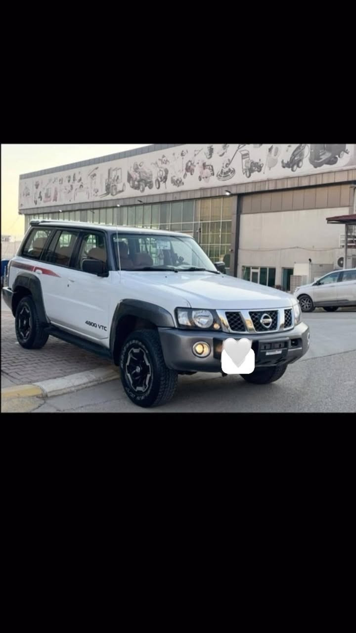 نیسان باترول مودیل ٢٠١٠ سیارە محدثە کامل رقم و سنویە جدید سیارە ٣ مقاعد کشن سیاحی تبرید مرکزی ثلاجە کیر محرک اکسل دبل اکسل کلهن بشرط تحویل وکالە بنفس الیوم بیها صبغ فقط جمالییە سعرعا ١٥٢ بیها مجال بسیط للطیبین مکان سیارە السلیمانییە.   ***********
