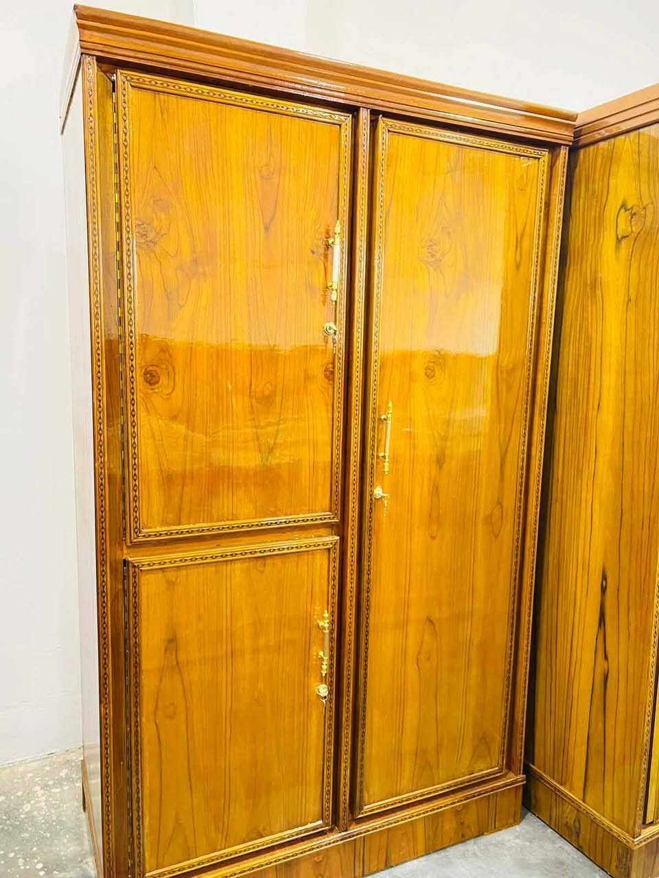 كناتير للبيع كلمن وسعره بابين 200 وثلاث 300


**إذا كنت صاحب هذا الإعلان وتريد حذفه لأي سبب، رجاءا أرسل رسالة إلى الدعم الفني**