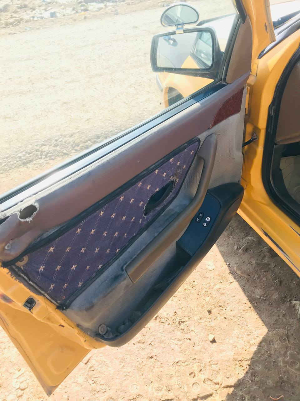 السلام عليكم سمند رقم واسط للبيع او مراوس حسب القناعه
كير ومحرك خير من الله لاتنقيص ولاتبخير 

حداديه كلها جديده 

مصفره هيئه وغرامات شرط التحويل 

داخله مدوشم ومرتب  

مسجل وسماعات 4 جدد

حساسات خلفيه

تخم تاير جديد 

تبريد تدفئه شغاله 

الكشر شوفت العين 

ترايك وين مايعجبك سياره جانيها على ايدي السعر 25 وبيه مجال جداً بسيط

العنوان / بغداد 

الاستفسار / ***********
