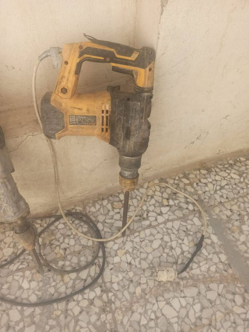 الدريل ب 40 وبمجال كاسره الصغيره ب 30 وبيها مجال كوسره كبيره 50 وبيها مجال شرط الفحص نجف


**إذا كنت صاحب هذا الإعلان وتريد حذفه لأي سبب، رجاءا أرسل رسالة إلى الدعم الفني**