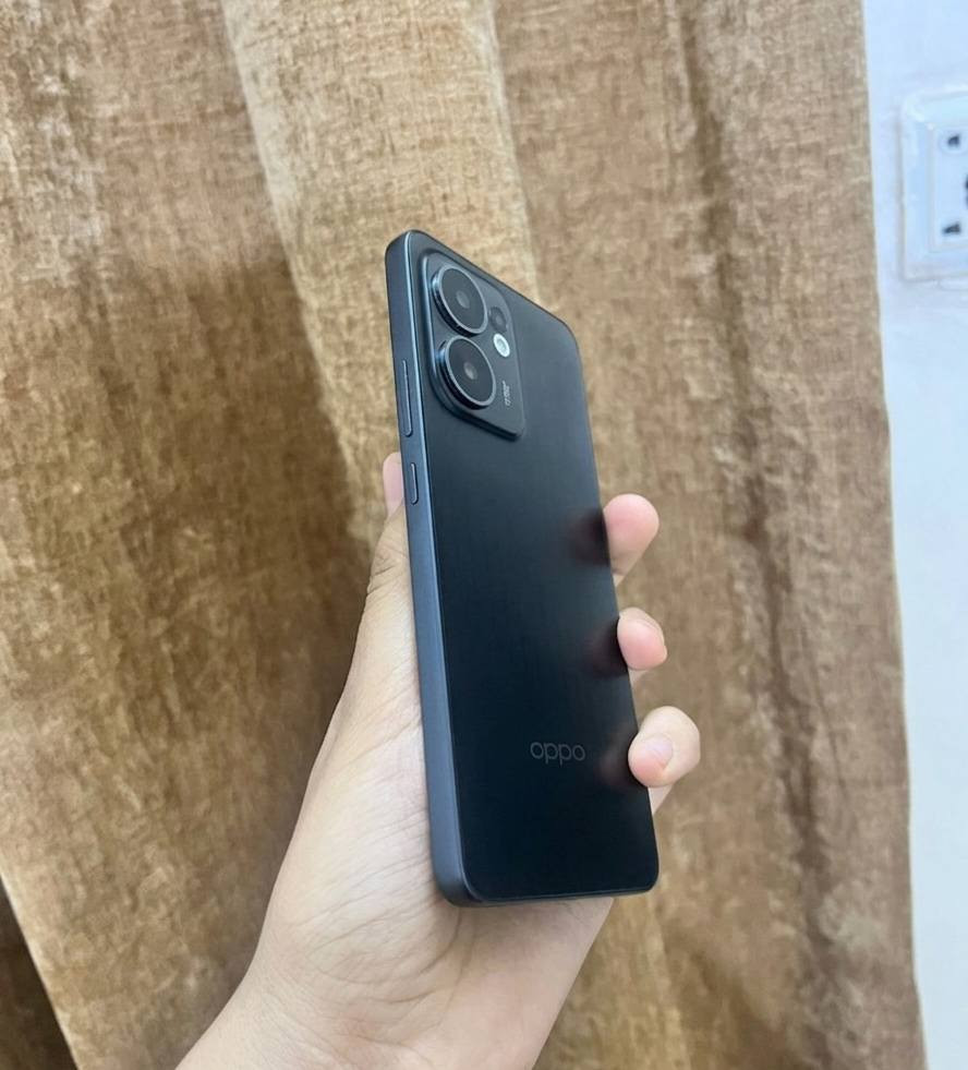 للبيع اوبو رينو F13
ذكره 256 عشوائيه 16 شاشه 120 هيرتز بطاريه 5800 شحن 45 واط معالج هيلوجي 100 ببجي 90 فريم مقاوم للماء و الغبار بمعيار IP69 مكاني ناصريه مركز السعر 135 و بيه مجال علماً ان سعر الجديد 325


**إذا كنت صاحب هذا الإعلان وتريد حذفه لأي سبب، رجاءا أرسل رسالة إلى الدعم الفني**