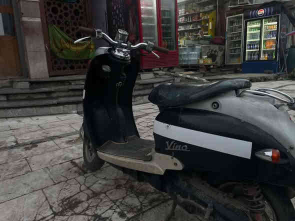 للبيع عبد لحليم  كهراءيات شغاله شلعه ومعدل ل سعر 300بيها مجال للطيبين مكان بغداد جزيره بغداد سياحيه  رقم هاتف***********
