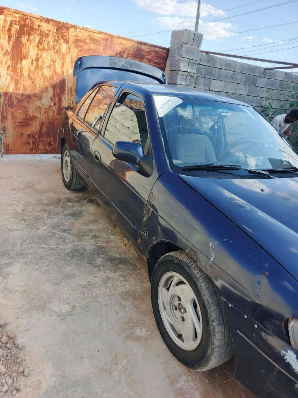 كير جديد
محرك شرط 
صدر جديد كامل
تواير اربعه جدد
جوم اربعه شغالات
سعر 35 وبيها مجال قليل***********
