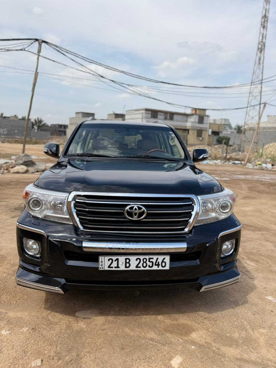 لاندكروزر 2015 بريم السيارة مكفولة بيه ضربة حصواية موضح بل سونار وعدي تصويره قبل لاء أسويها السيارة بريم اصل فول واحد على واحد اعله فئه بل الندكروز بسمي تحويل مباشر 
مكان السيارة كربلاء 

لاستفسار *********** ‏ ماشية 140
