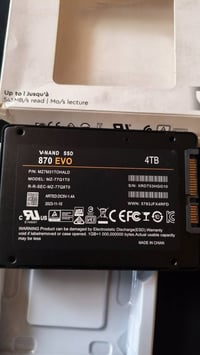 هارد SSD • ٤تيرا • للبيع