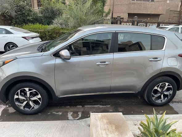 السلام عليكم
سياره سبورتج موديل 2022 بدون ايرباك مطاك حادث لايت امامي 2400 المحرك فور ويل ماشيه 63000 كم اسعر خاص مكاني بغداد حي الجامعه رقمي ***********
