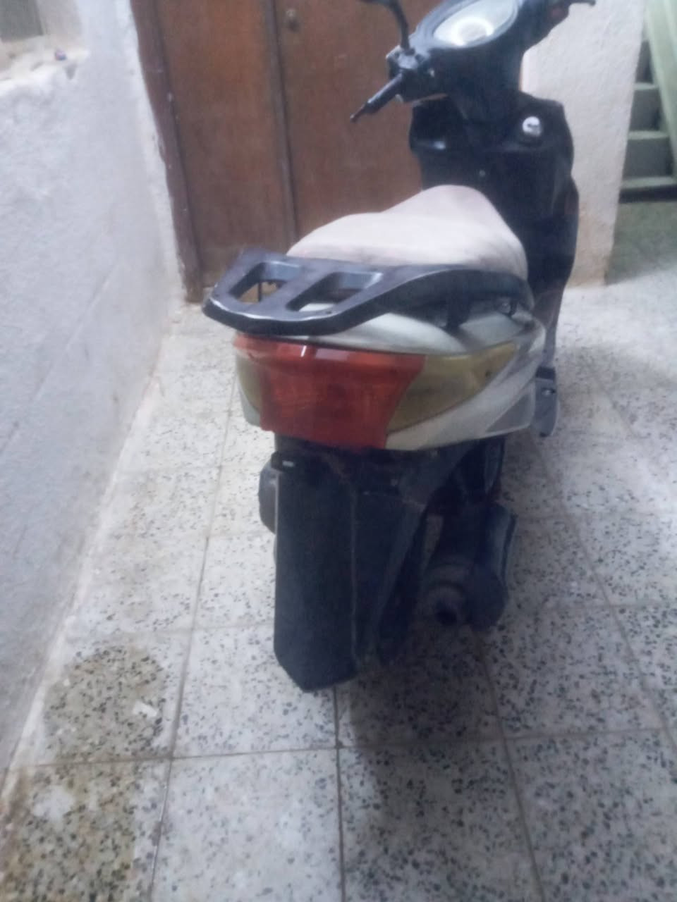 السعر 450 بيها مجال كلشي مابيها كلشي شغال  موقع في ديالى بعقوبة التحرير  عادي مراوس مع ماكس عدلة


**إذا كنت صاحب هذا الإعلان وتريد حذفه لأي سبب، رجاءا أرسل رسالة إلى الدعم الفني**