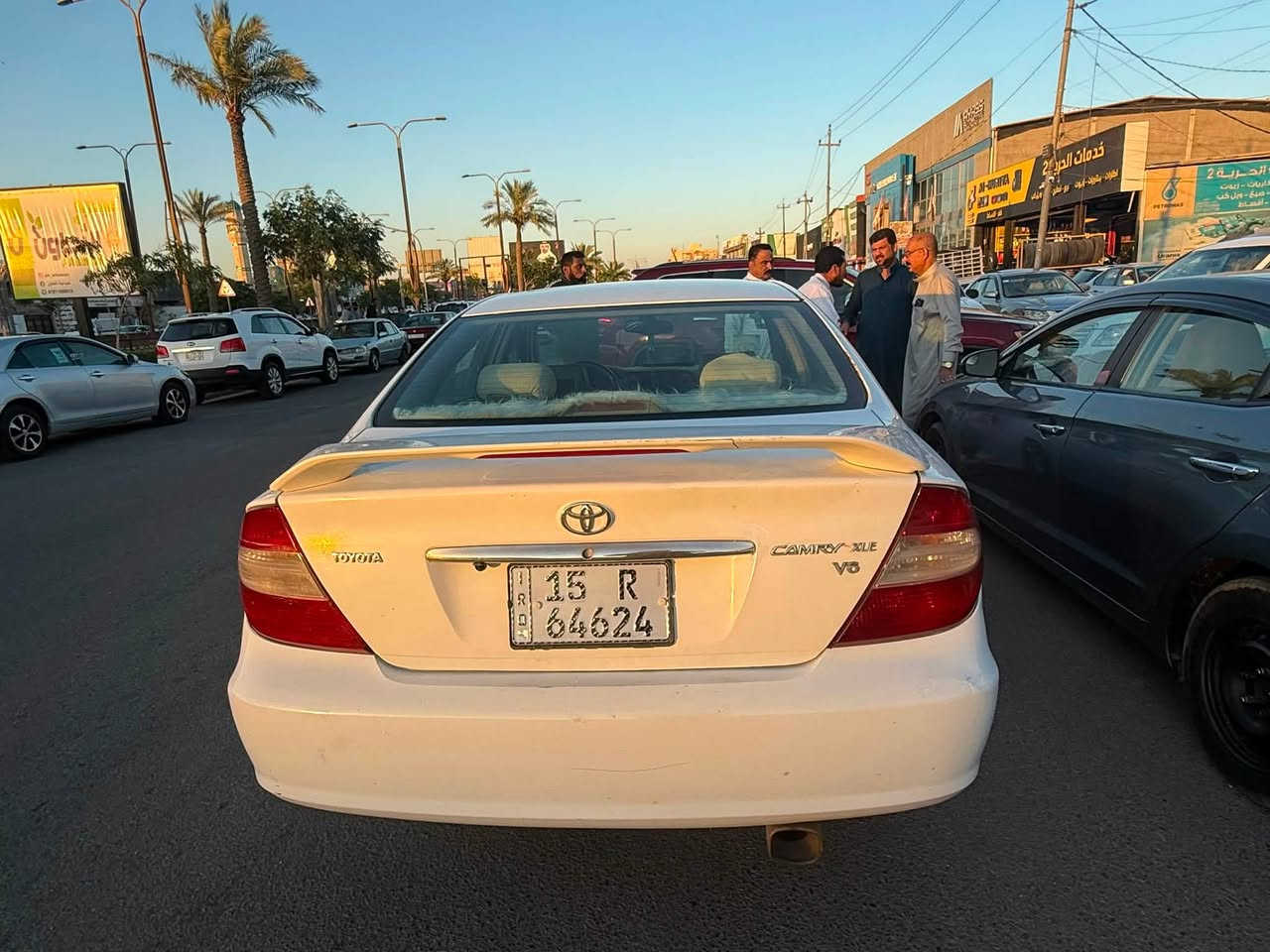 كاميري ٢٠٠٣تبريد ثلج كير مكينه مكفول صدر امامي خلفي مكفول مابيه نقص كلشي  بيه شغال  مفوله والسونار موجود مكينه ٦ سلندر السعر ٩٥  
***********
