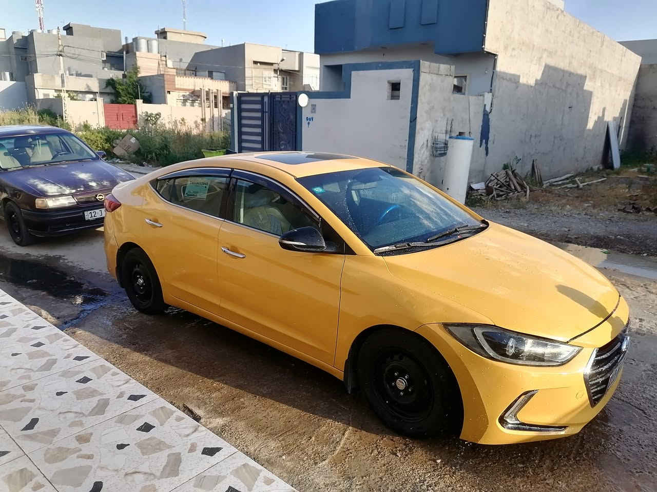النترا 2017 فول مواصفات بصمه كشنات جلد كهرباء الكشنات تدفيه تبريد اربع كشنات يدات كروم دخول ذكي رادارات جانبيه خلفيه شاشه، شاشه وكاميرا بلادي سلايد يشاير بالمري طبعا اخوان مواصفات فول حتى دمام بلادي بيها سياره كلها كود واحد فقط قبر صندوق مبدل تجوا شوف وتقلب بيدك عنواني موصل جانب الايسر *********** ***********
