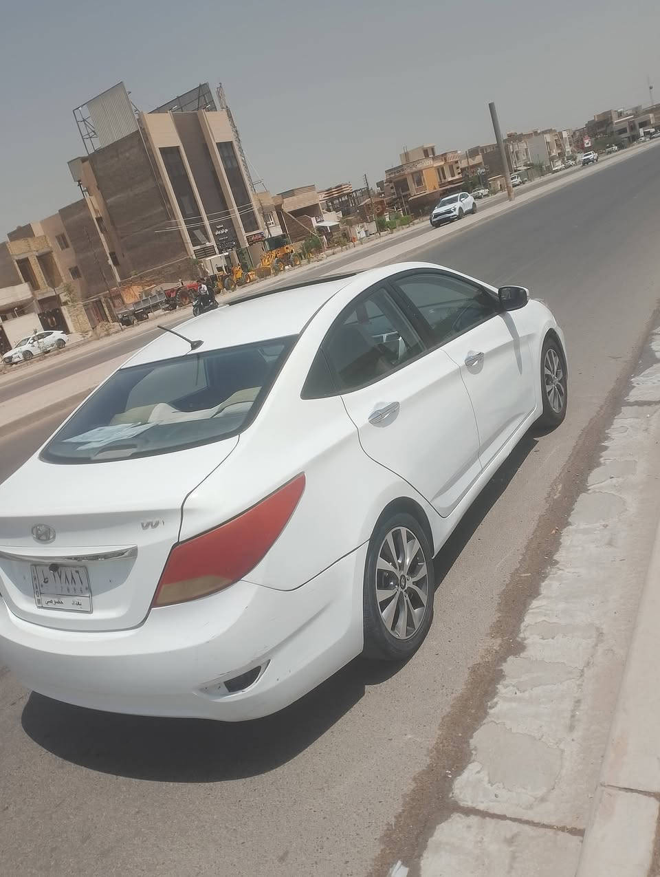 السلام عليكم 
اكسنت موديل 16 خليجي فووول باسمي محرك 1600 المرغوب بيها جاملغ خلفي والصندوق صبغ 
والحوض تعديل بارد والشاصي الخلفي هم تعديل السعر قفل قفل 84
*********** بي واتساب
