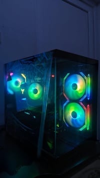 310$ GTX1070 GEGABITE 3 FAN i7700K HARD1 NVME 128GB TOSHIBA 3600 HARD ...